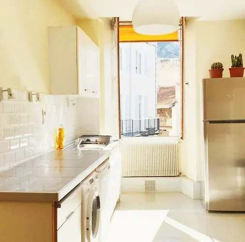 Chez Fanny - De Qualite Hypercentre Διαμέρισμα *